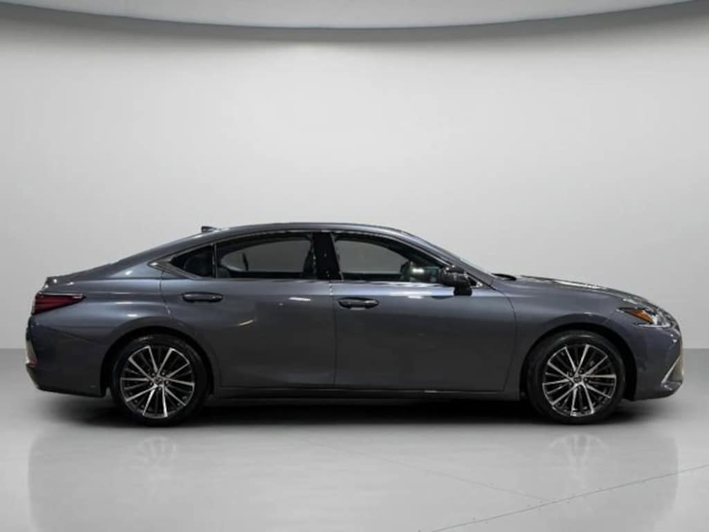 Used 2024 Lexus ES 350 Sedan