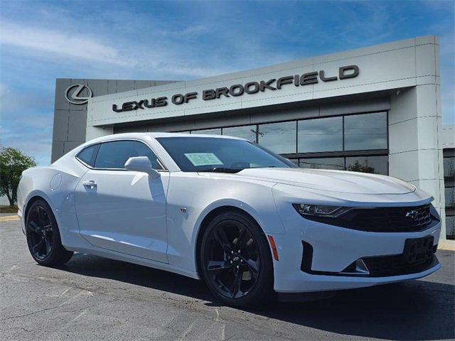 2021 Chevrolet Camaro 1LT's photo