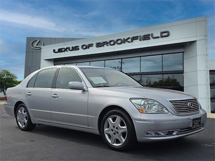 2004 LEXUS LS 430 Sedan