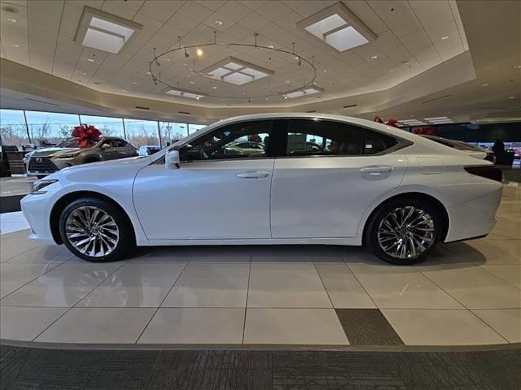 New 2025 Lexus ES 350 Luxury SEDAN