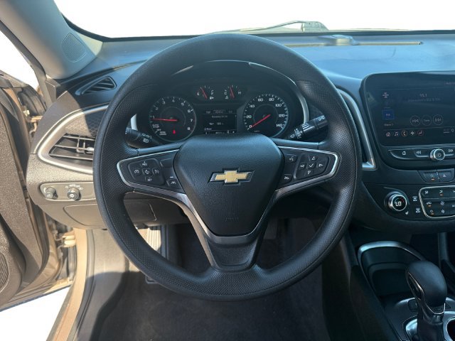 2025 Chevrolet Malibu 1LT - Photo 10