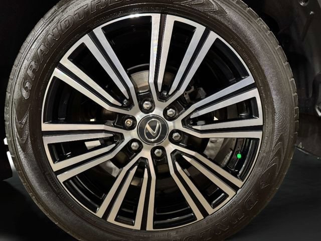 2024 Lexus LX Luxury - Photo 36