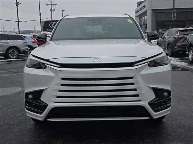 2026 Lexus TX 500h F SPORT Performance Premium photo 2