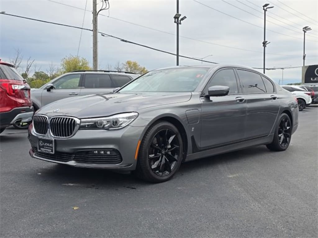 Used 2018 BMW 7 Series 740e xDrive iPerformance Sedan