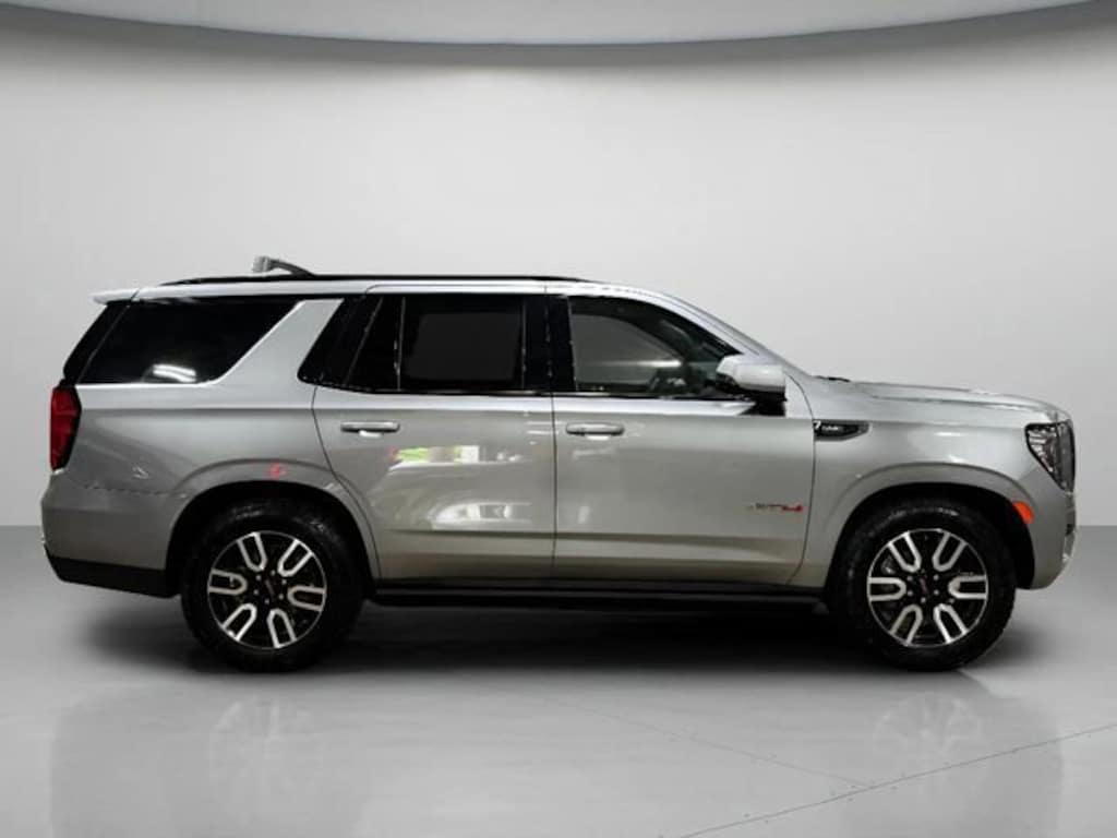 Used 2023 GMC Yukon AT4 SUV