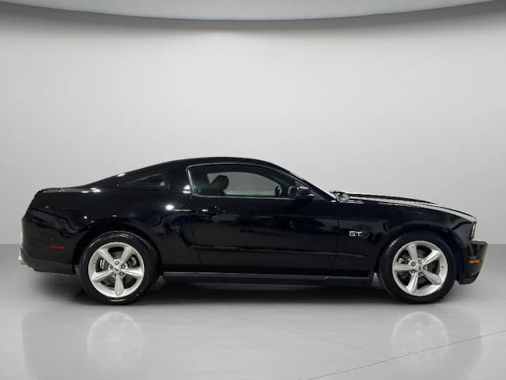 Used 2010 Ford Mustang GT Premium Coupe