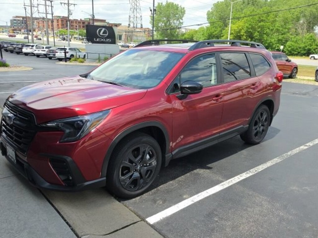 Used 2025 Subaru Ascent Onyx Edition Touring SUV