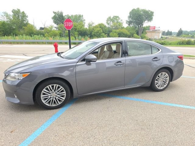 Used 2014 Lexus ES 350 with VIN JTHBK1GG7E2103924 for sale in Brookfield, WI