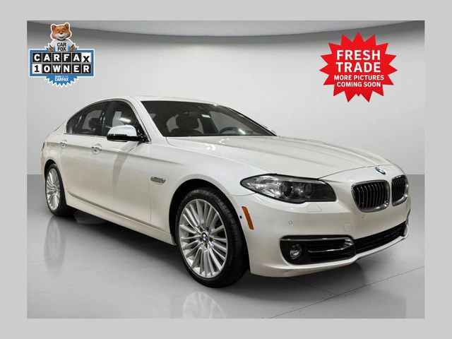 2015 BMW 5 Series 550i Sedan's photo