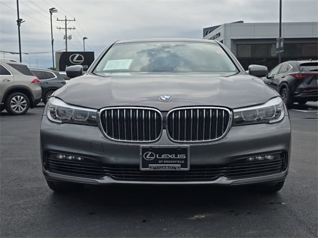 Used 2018 BMW 7 Series 740e xDrive iPerformance Sedan