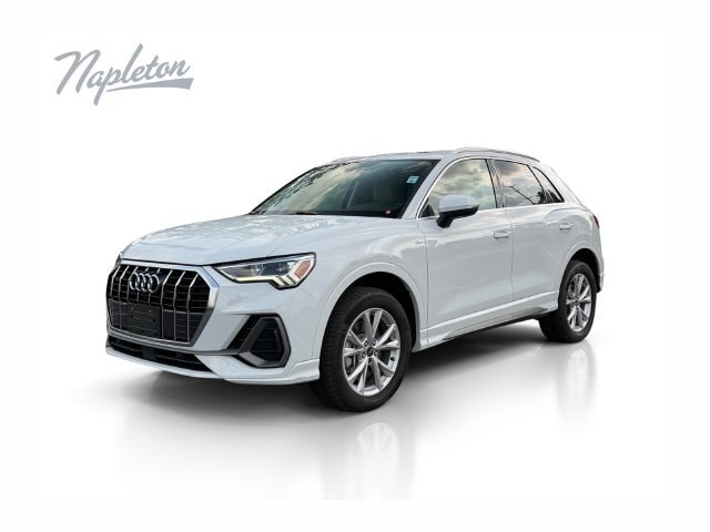 2022 Audi Q3
