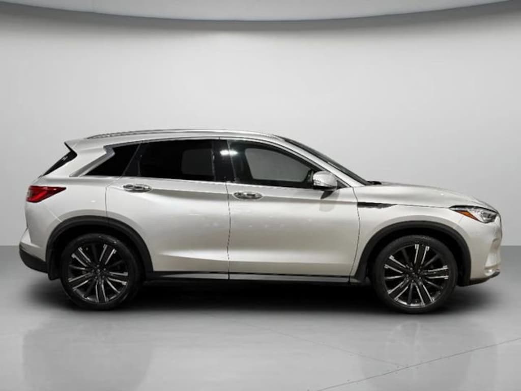 Used 2021 INFINITI QX50 Luxe SUV