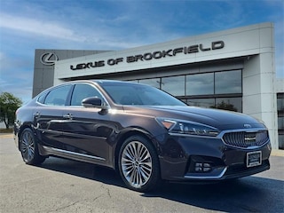 2018 Kia Cadenza Limited Sedan