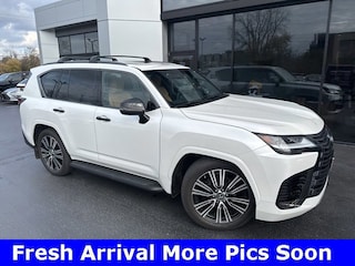 2023 LEXUS LX 600 Luxury SUV