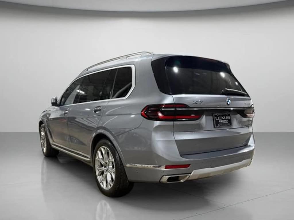 Used 2024 BMW X7 xDrive40i SUV