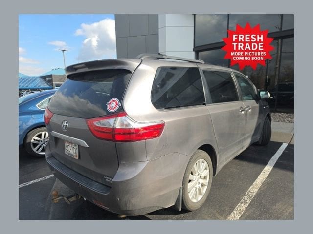 2017 Toyota Sienna Limited