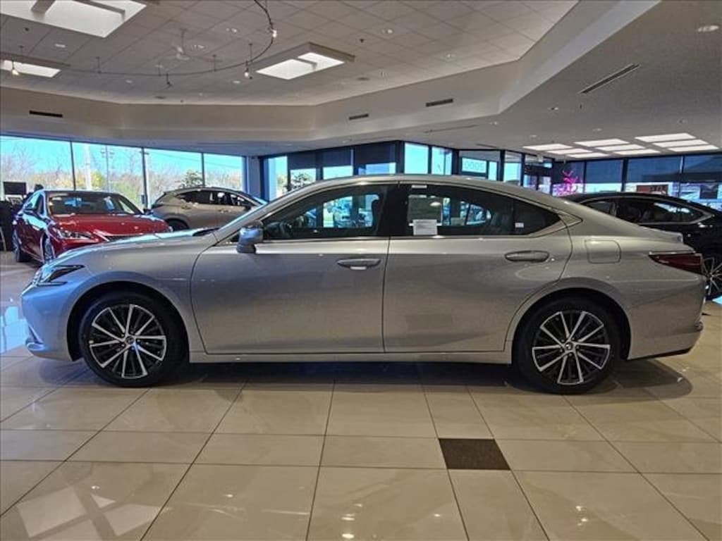 New 2025 Lexus ES 350 SEDAN