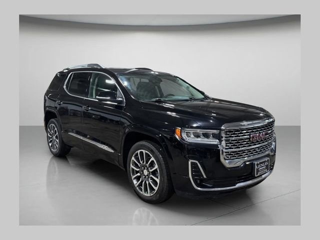 2023 GMC Acadia Denali AWD's photo