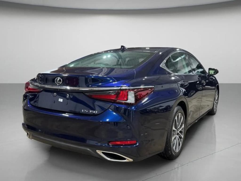 Used 2023 Lexus ES 350 Sedan