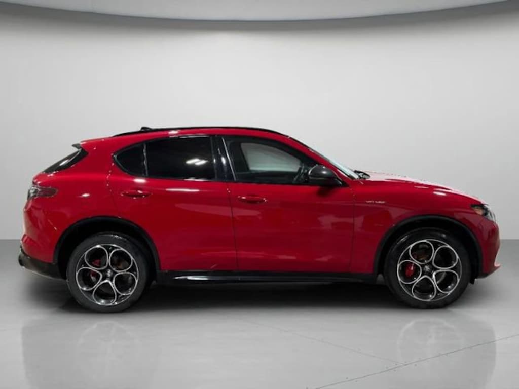 Used 2024 Alfa Romeo Stelvio Veloce SUV