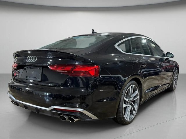 2022 Audi S5 Prestige photo 3