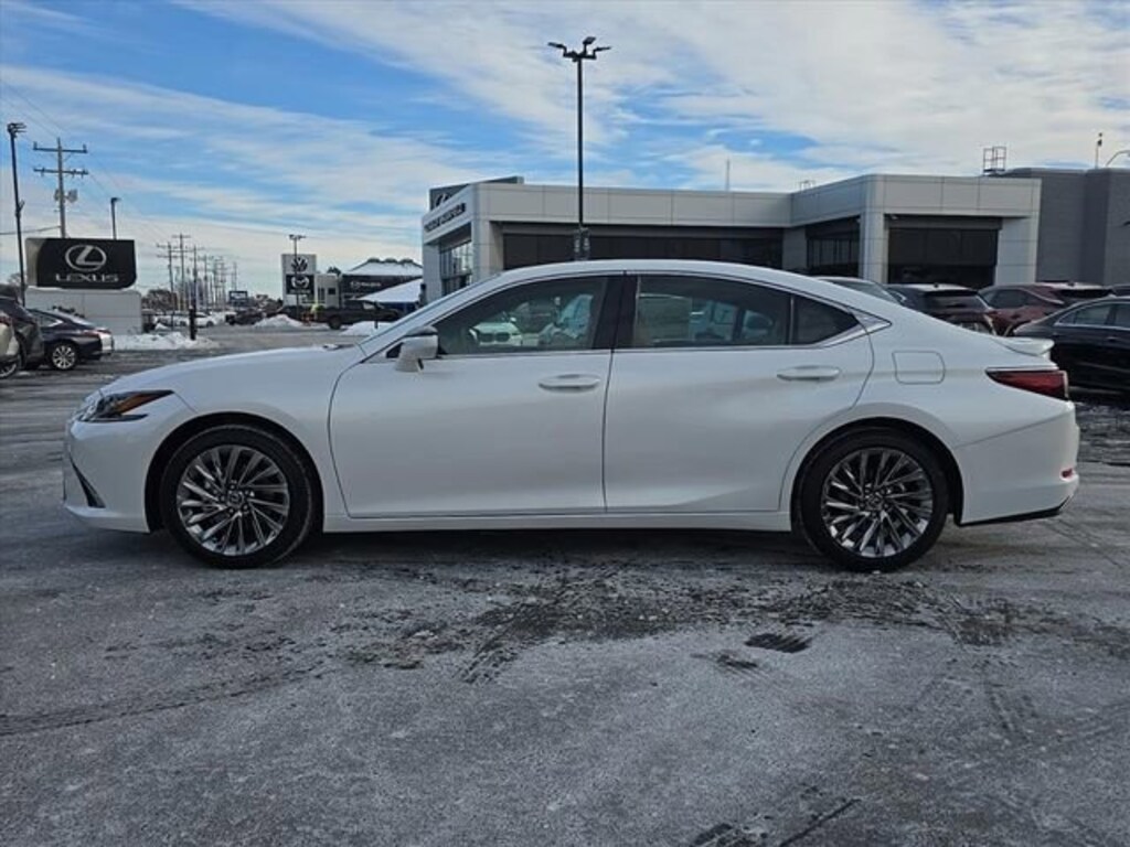 New 2025 Lexus ES 350 Ultra Luxury SEDAN
