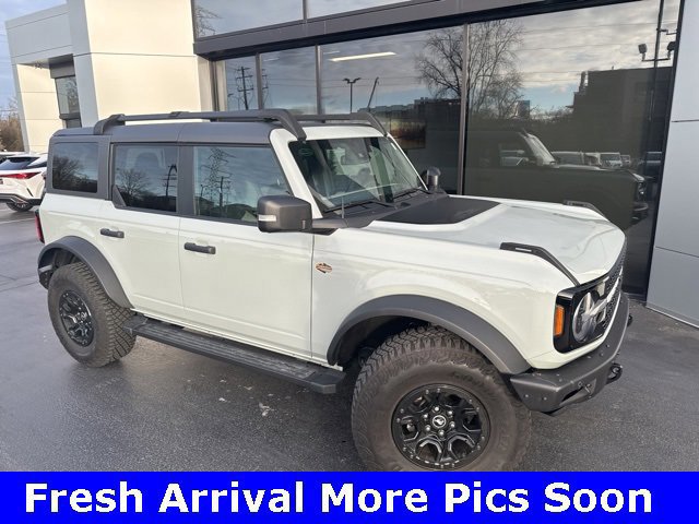 2023 Ford Bronco 4-Door Wildtrak's photo