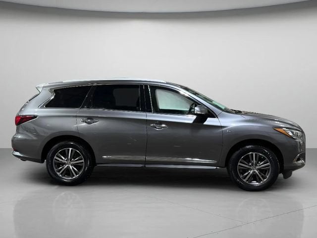 Used 2017 INFINITI QX60 Base with VIN 5N1DL0MM0HC508626 for sale in Brookfield, WI