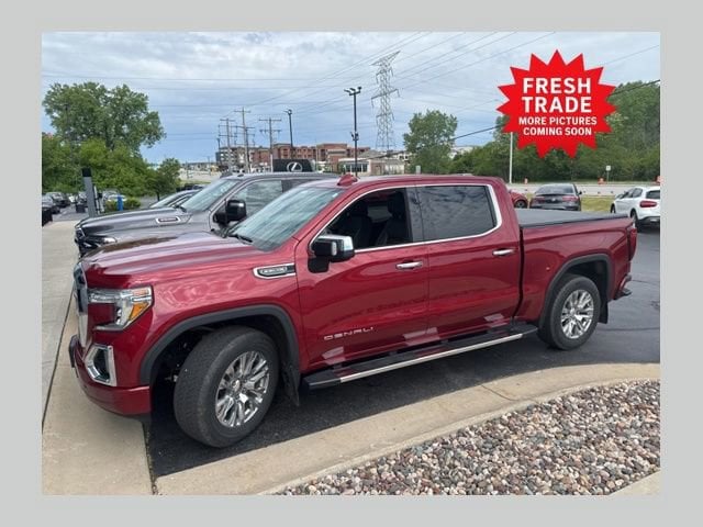 2020 GMC Sierra 4WD Crew Cab Short Box Denali's photo