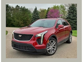 2019 CADILLAC XT4 Sport SUV