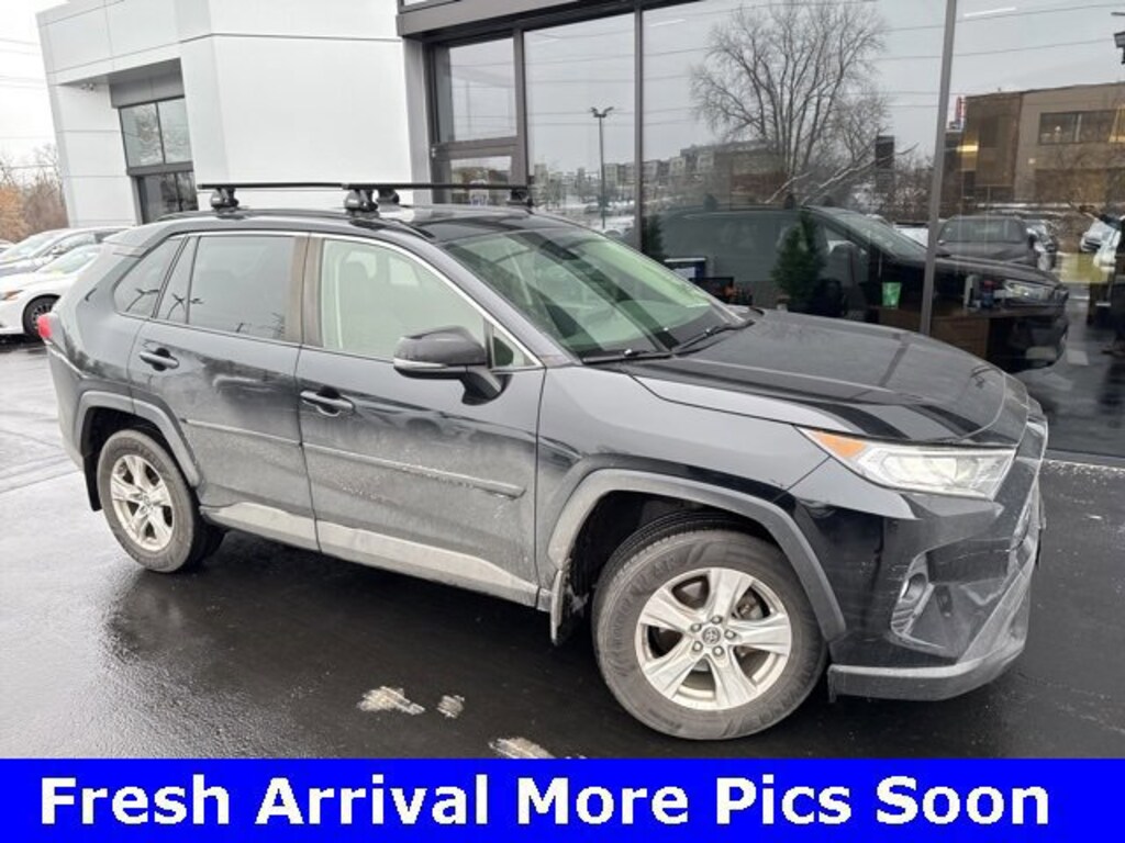 Used 2019 Toyota RAV4 XLE SUV