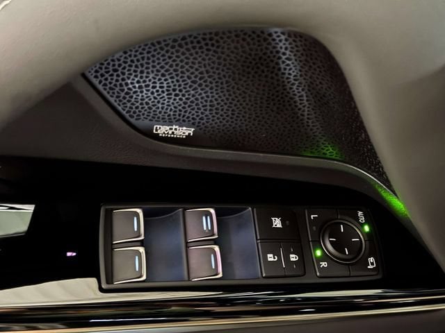2024 Lexus LX Luxury - Photo 21
