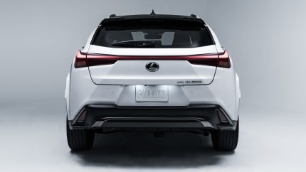Lexus UX dimensions height