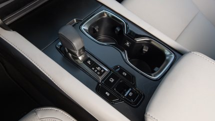 Lexus RX interior