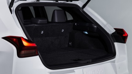Lexus UX trunk space