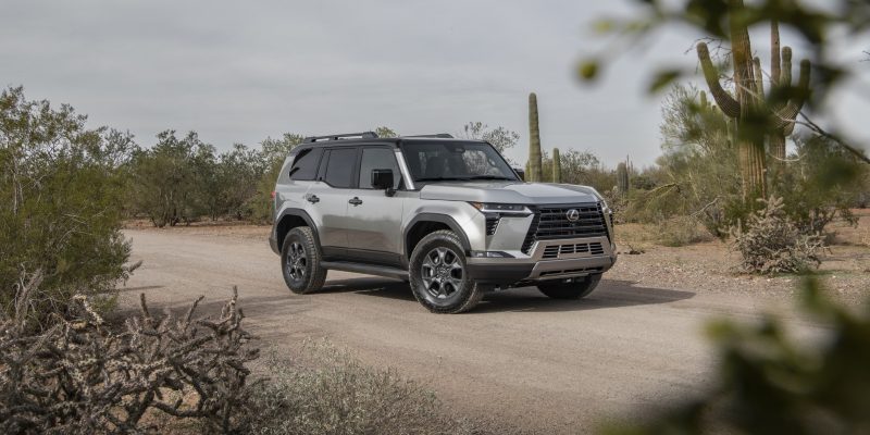 Lexus Sfull size SUV GX