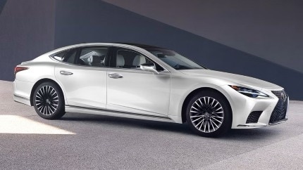 Lexus LS body style