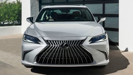 Lexus ES midsize sedan