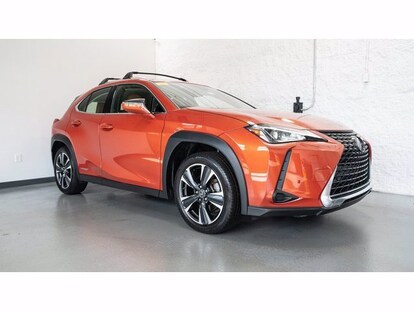 New Lexus Cars & SUVs for Sale Milwaukee, WI