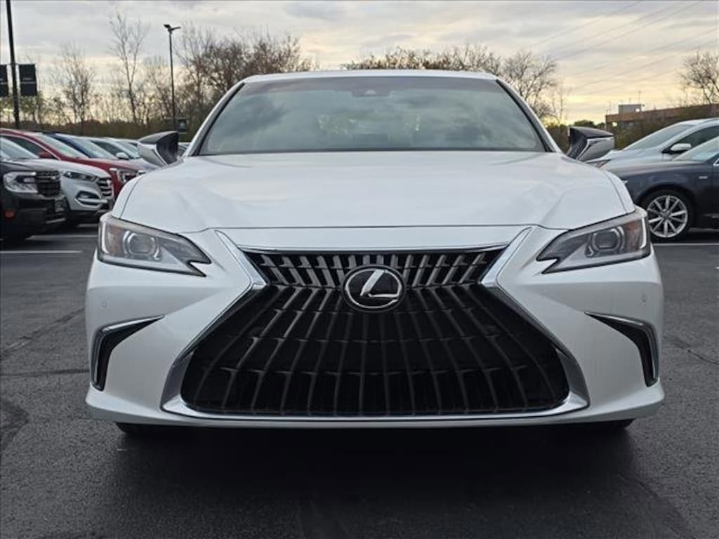 New 2025 Lexus ES 350 SEDAN