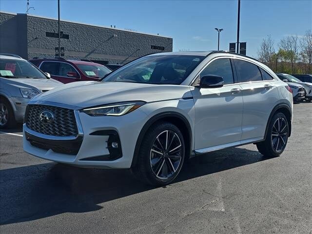 2025 Infiniti QX55 Luxe photo 3