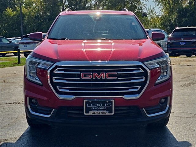 2022 Gmc Terrain SLT photo 2