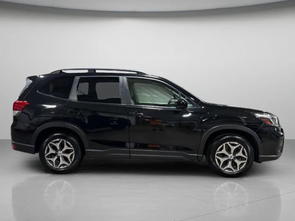 Used 2019 Subaru Forester Premium SUV