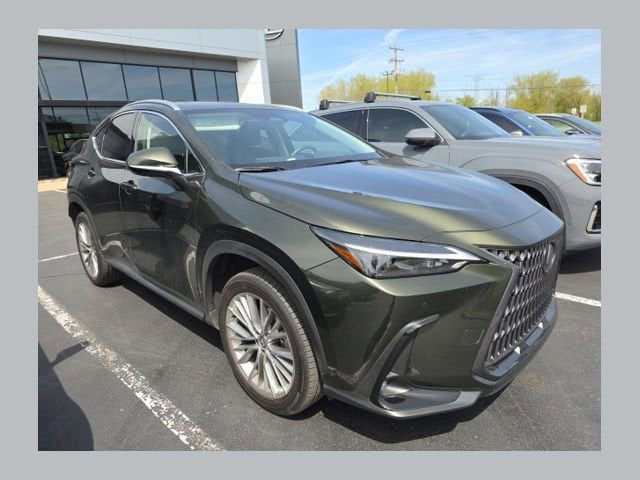 2025 Lexus NX Hybrid