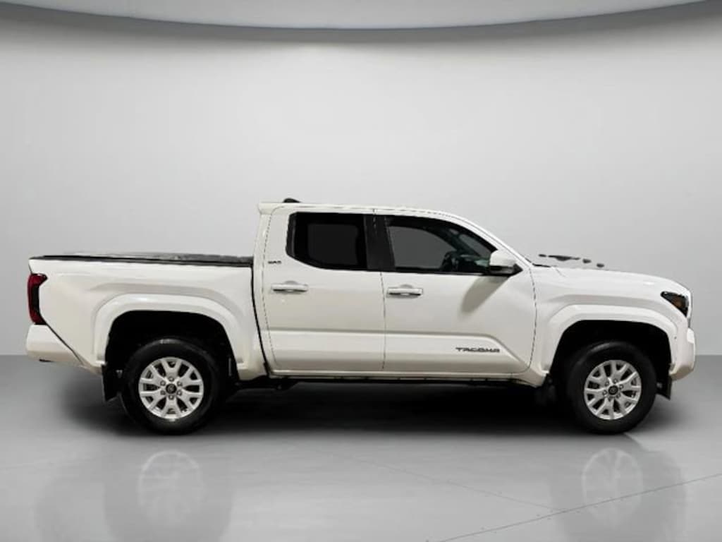 Used 2024 Toyota Tacoma SR5 Truck Double Cab