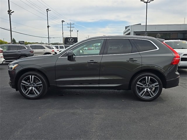 2021 Volvo XC60 T5 Momentum photo 2