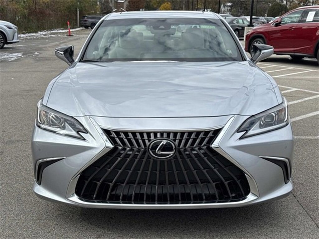 New 2025 Lexus ES 350 SEDAN