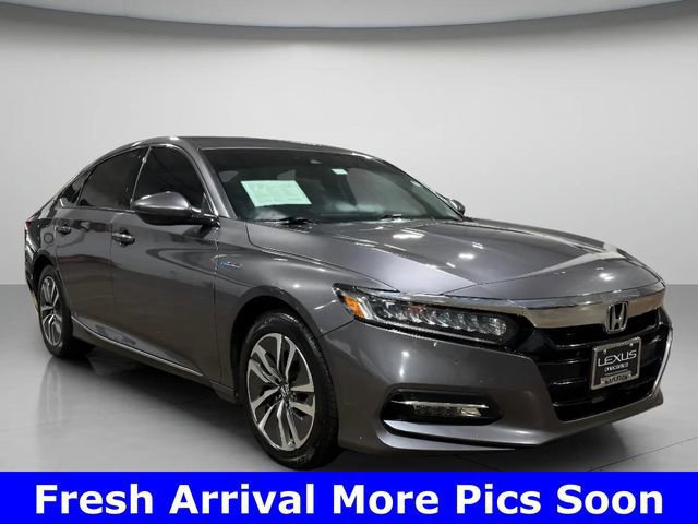 2019 Honda Accord Hybrid Touring's photo