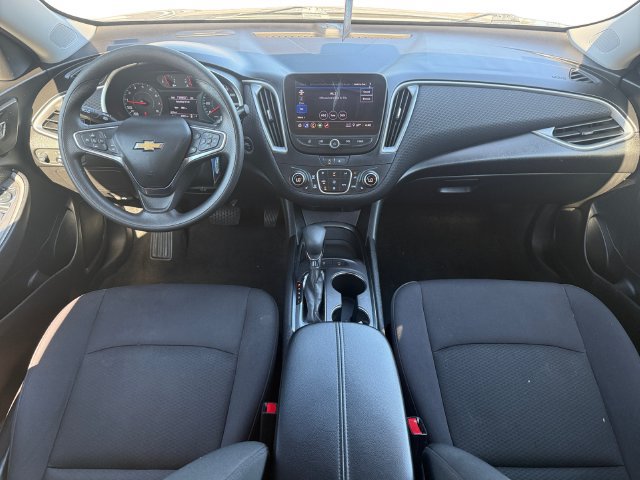 2025 Chevrolet Malibu 1LT - Photo 13