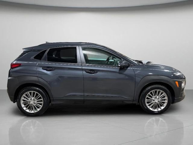 Used 2019 Hyundai Kona SEL with VIN KM8K6CAA8KU255681 for sale in Brookfield, WI